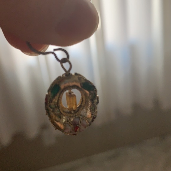 Amazing detail custom vintage earrings - Picture 6 of 6